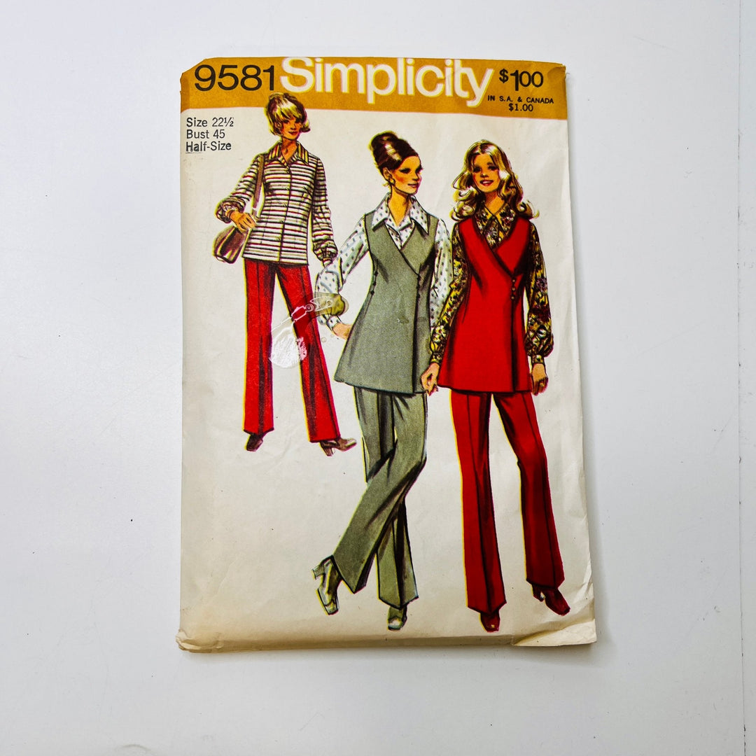 Sewing Pattern - Womenswear - Simplicity 9581 - True Deadstock supplies Fabric by private - Sustainable Textile | FABCYCLE