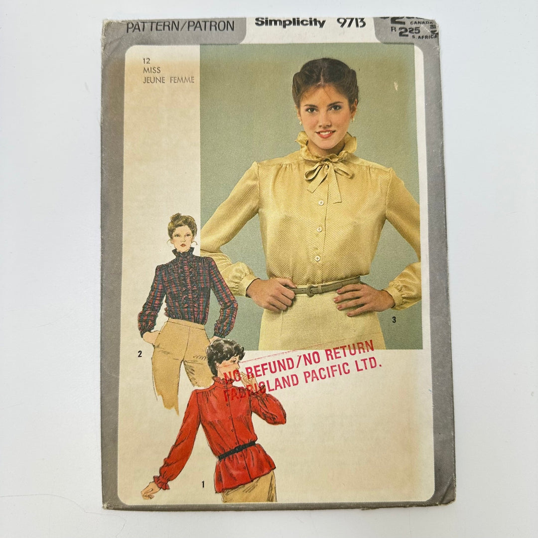 Sewing Pattern - Womenswear - Simplicity 9713 - True Deadstock supplies Fabric by private - Sustainable Textile | FABCYCLE