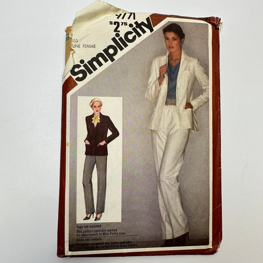 Sewing Pattern - Womenswear - Simplicity 9771 - True Deadstock supplies Fabric by private - Sustainable Textile | FABCYCLE
