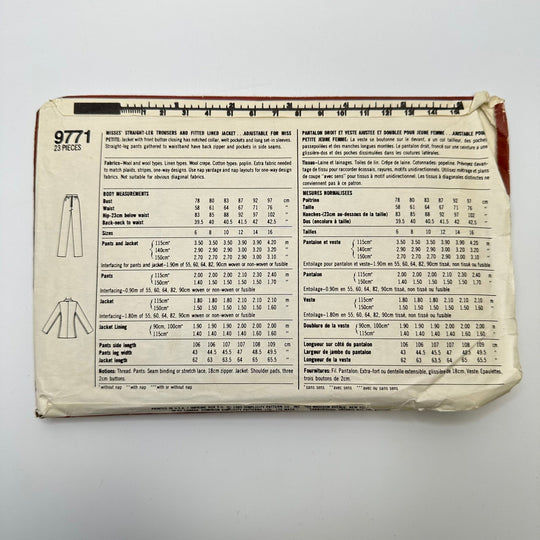 Sewing Pattern - Womenswear - Simplicity 9771 - True Deadstock supplies Fabric by private - Sustainable Textile | FABCYCLE