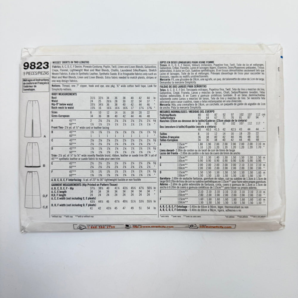 Sewing Pattern - Womenswear - Simplicity 9823 - True Deadstock supplies Fabric by private - Sustainable Textile | FABCYCLE