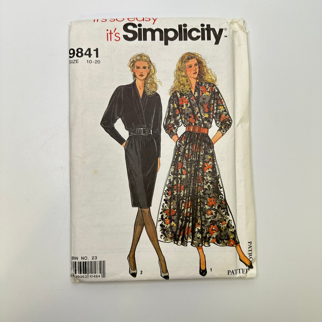 Sewing Pattern - Womenswear - Simplicity 9841 - True Deadstock supplies Fabric by private - Sustainable Textile | FABCYCLE