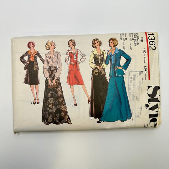 Sewing Pattern - Womenswear - Style 1362 - True Deadstock supplies Fabric by private - Sustainable Textile | FABCYCLE