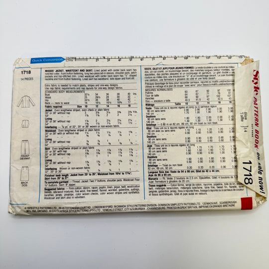 Sewing Pattern - Womenswear - Style 1718 - True Deadstock supplies Fabric by private - Sustainable Textile | FABCYCLE
