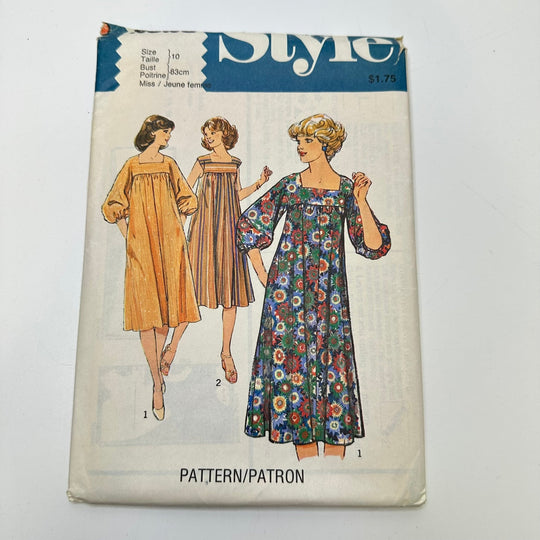 Sewing Pattern - Womenswear - Style 2326 - True Deadstock supplies Fabric by private - Sustainable Textile | FABCYCLE