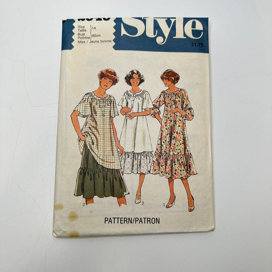Sewing Pattern - Womenswear - Style 2348 - True Deadstock supplies Fabric by private - Sustainable Textile | FABCYCLE