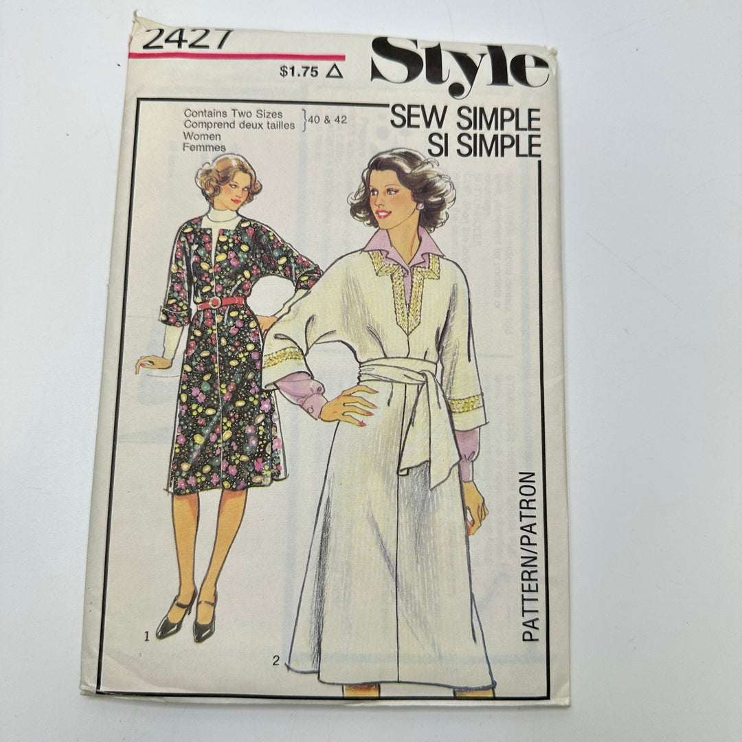Sewing Pattern - Womenswear - Style 2427 - True Deadstock supplies Fabric by private - Sustainable Textile | FABCYCLE