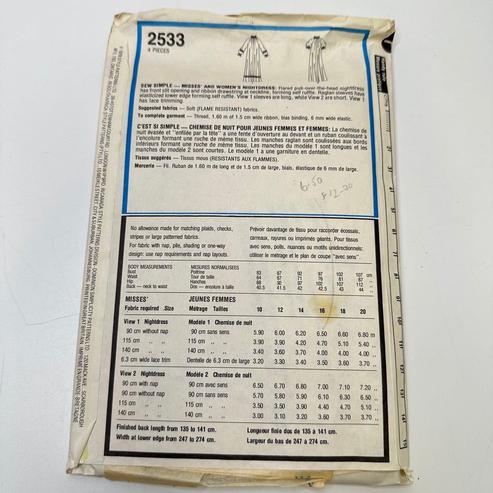 Sewing Pattern - Womenswear - Style 2533 - True Deadstock supplies Fabric by private - Sustainable Textile | FABCYCLE