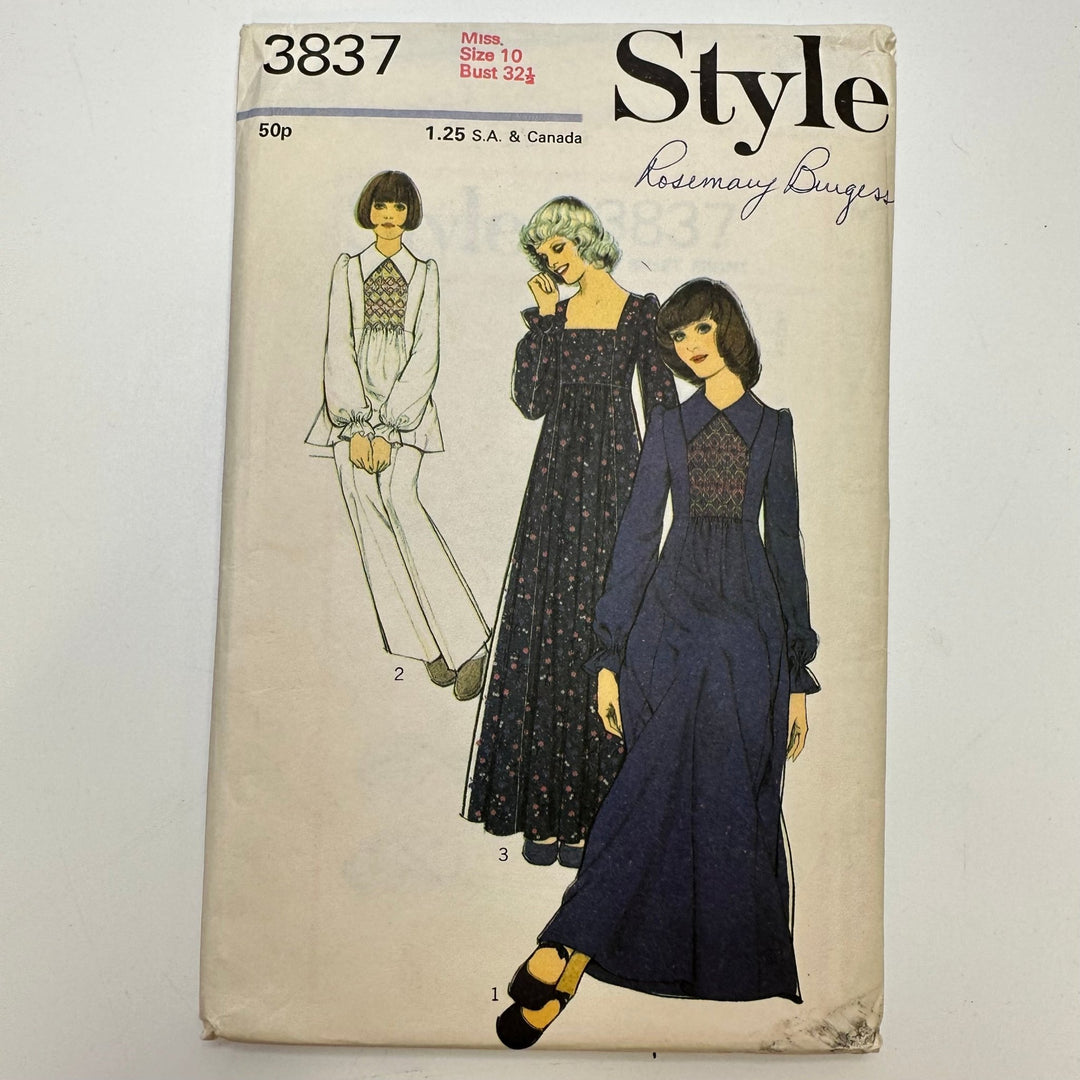 Sewing Pattern - Womenswear - Style 3837 - True Deadstock supplies Fabric by private - Sustainable Textile | FABCYCLE
