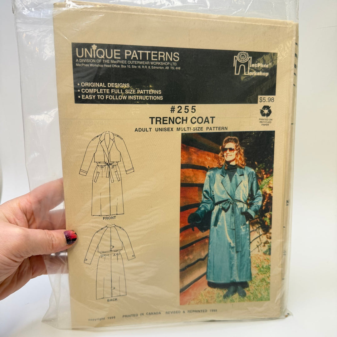 Sewing Pattern - Womenswear - Unique Patterns 255 - True Deadstock supplies Fabric by private - Sustainable Textile | FABCYCLE