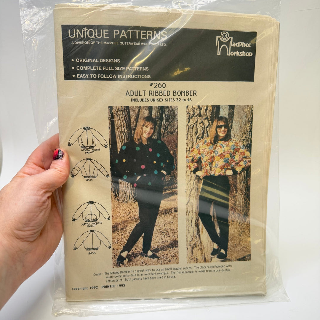 Sewing Pattern - Womenswear - Unique Patterns 260 - True Deadstock supplies Fabric by private - Sustainable Textile | FABCYCLE