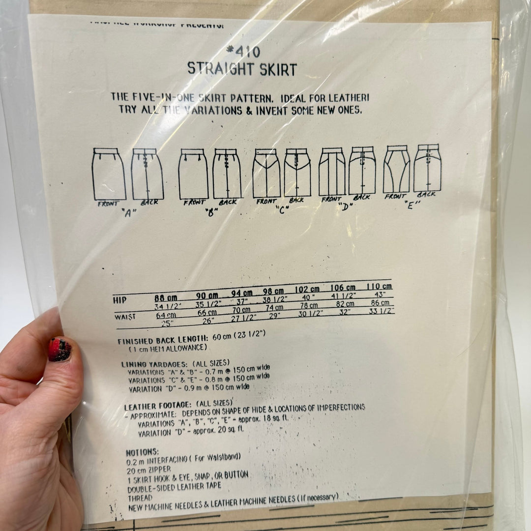 Sewing Pattern - Womenswear - Unique Patterns 410 - True Deadstock supplies Fabric by private - Sustainable Textile | FABCYCLE