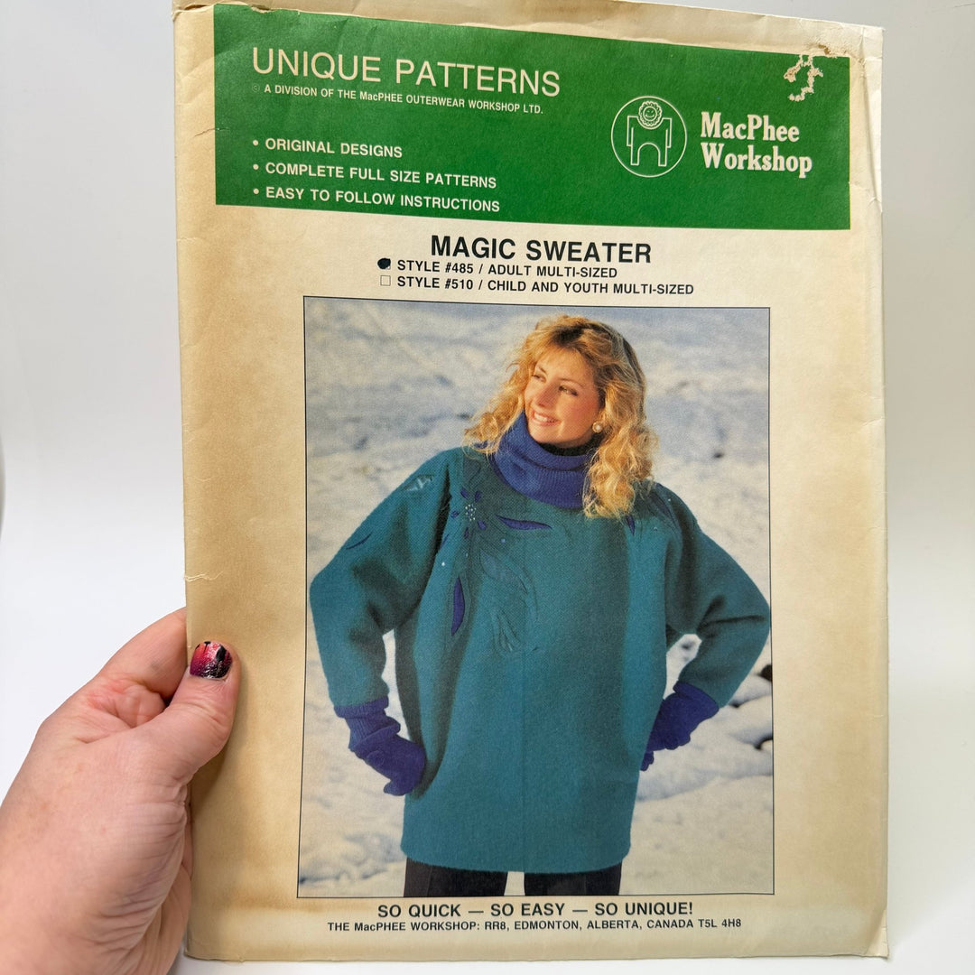 Sewing Pattern - Womenswear - Unique Patterns 485 - True Deadstock supplies Fabric by private - Sustainable Textile | FABCYCLE