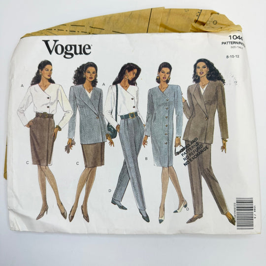 Sewing Pattern - Womenswear - Vogue 1044 - True Deadstock supplies Fabric by private - Sustainable Textile | FABCYCLE