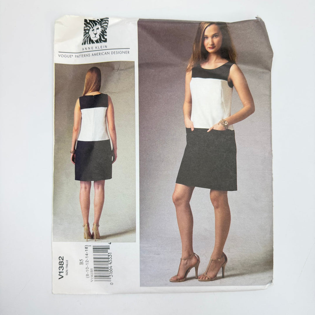 Sewing Pattern - Womenswear - Vogue 1382 - True Deadstock supplies Fabric by private - Sustainable Textile | FABCYCLE