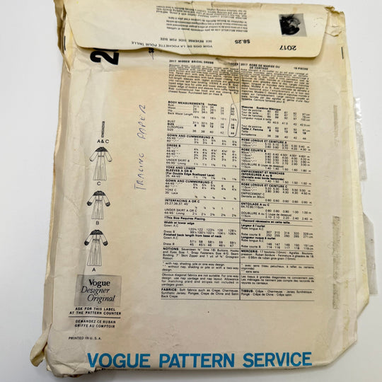 Sewing Pattern - Womenswear - Vogue 2017 - True Deadstock supplies Fabric by private - Sustainable Textile | FABCYCLE