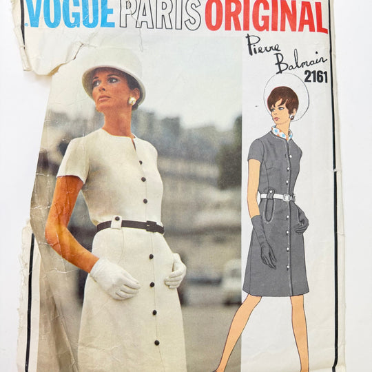 Sewing Pattern - Womenswear - Vogue 2161 - True Deadstock supplies Fabric by private - Sustainable Textile | FABCYCLE