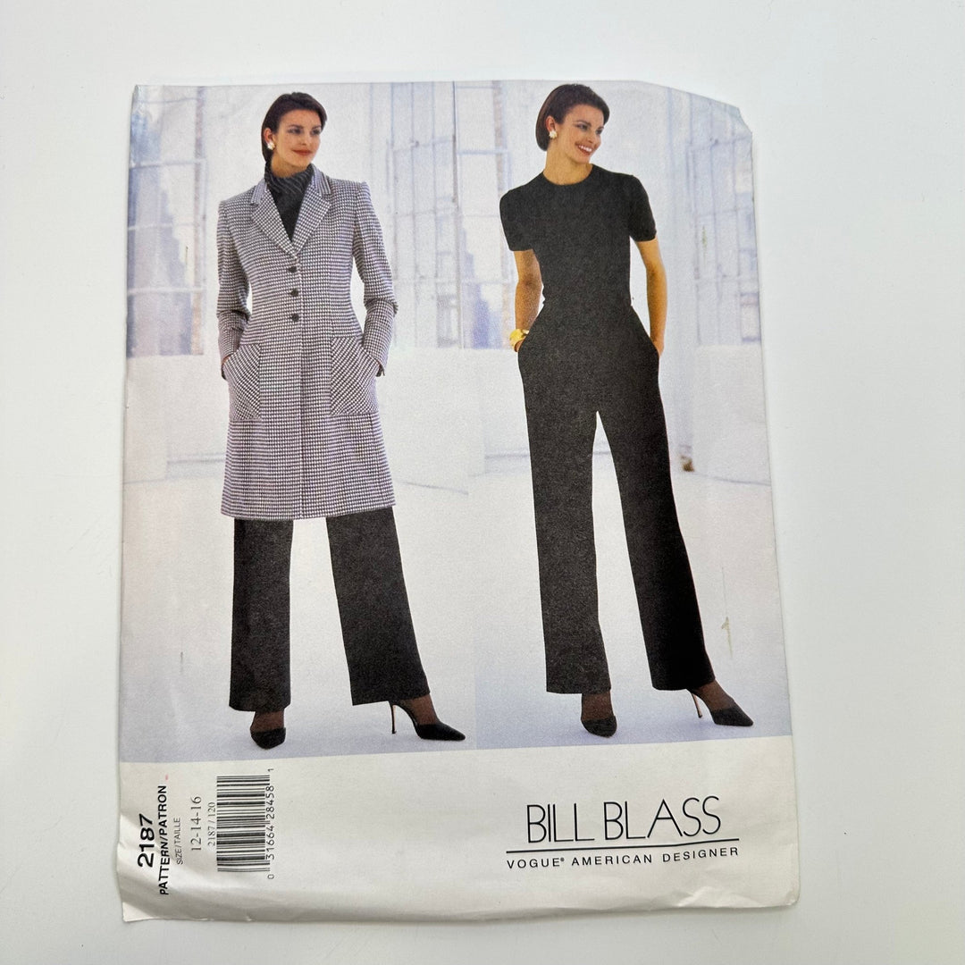 Sewing Pattern - Womenswear - Vogue 2187 - True Deadstock supplies Fabric by private - Sustainable Textile | FABCYCLE
