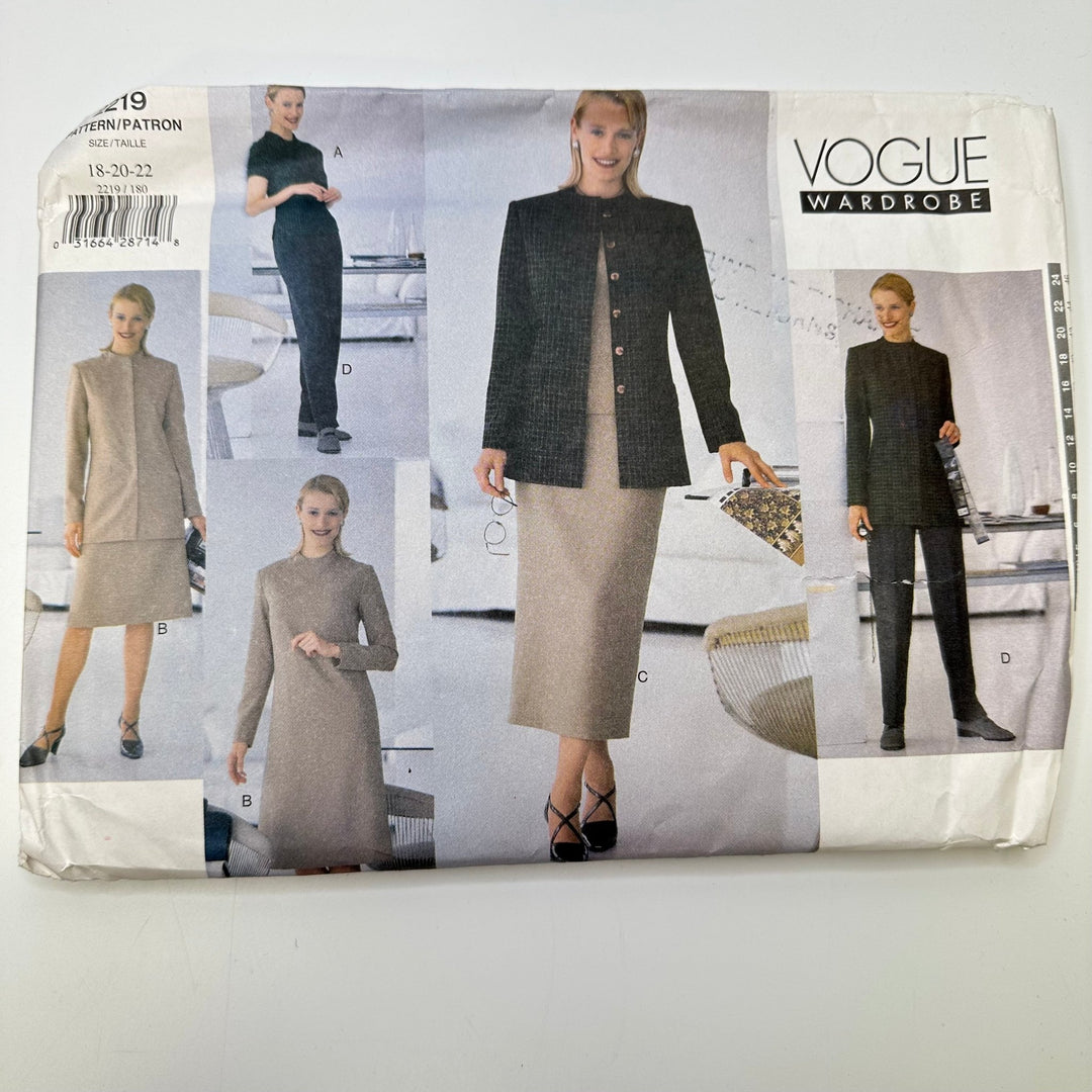 Sewing Pattern - Womenswear - Vogue 2219 - True Deadstock supplies Fabric by private - Sustainable Textile | FABCYCLE