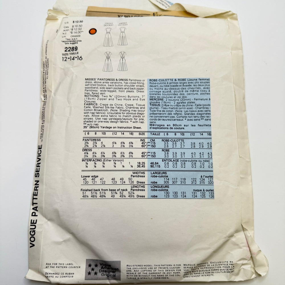 Sewing Pattern - Womenswear - Vogue 2289 - True Deadstock supplies Fabric by private - Sustainable Textile | FABCYCLE