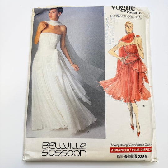 Sewing Pattern - Womenswear - Vogue 2386 - True Deadstock supplies Fabric by private - Sustainable Textile | FABCYCLE