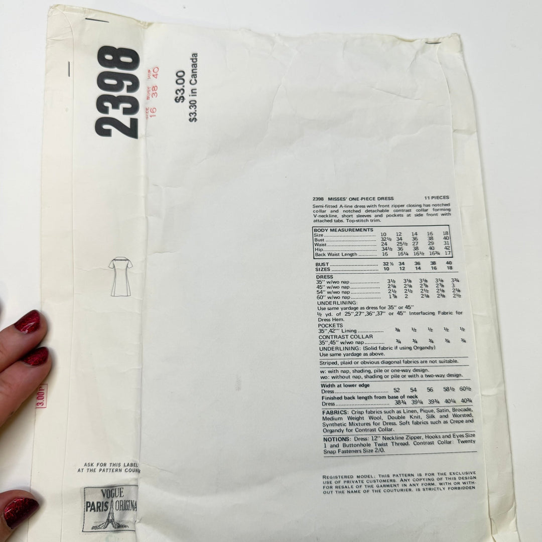 Sewing Pattern - Womenswear - Vogue 2398 - True Deadstock supplies Fabric by private - Sustainable Textile | FABCYCLE