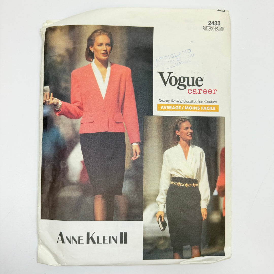 Sewing Pattern - Womenswear - Vogue 2433 - True Deadstock supplies Fabric by private - Sustainable Textile | FABCYCLE