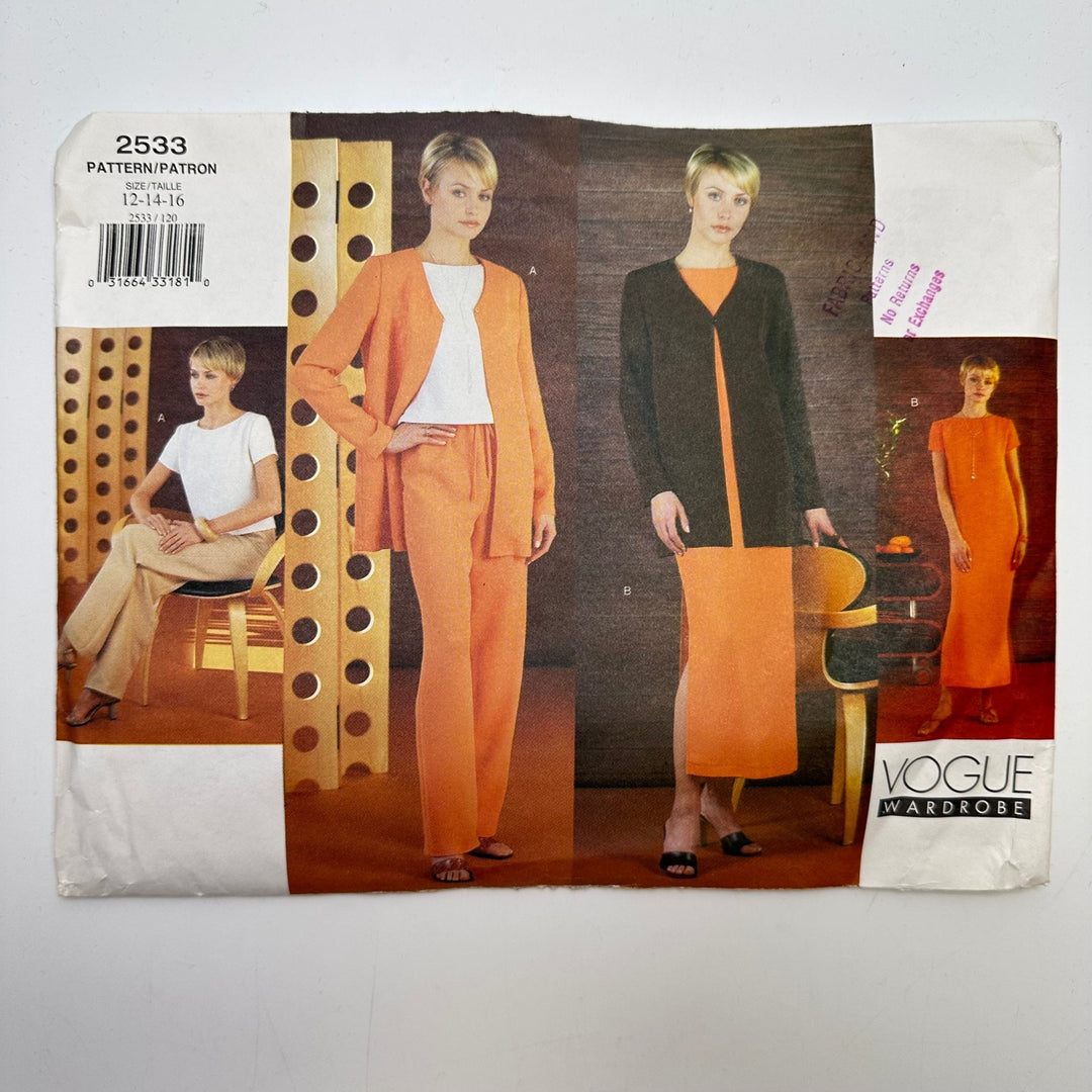 Sewing Pattern - Womenswear - Vogue 2533 - True Deadstock supplies Fabric by private - Sustainable Textile | FABCYCLE