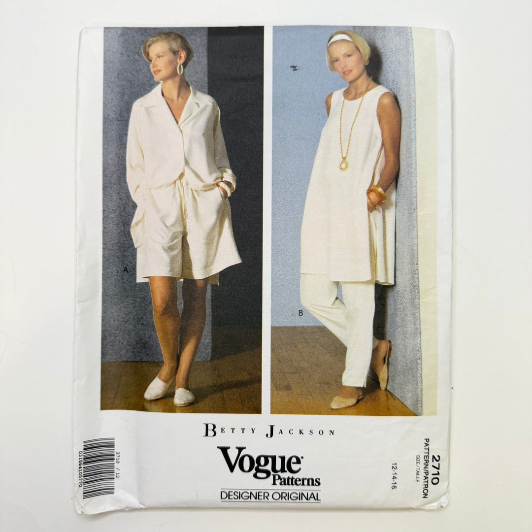 Sewing Pattern - Womenswear - Vogue 2710 - True Deadstock supplies Fabric by private - Sustainable Textile | FABCYCLE