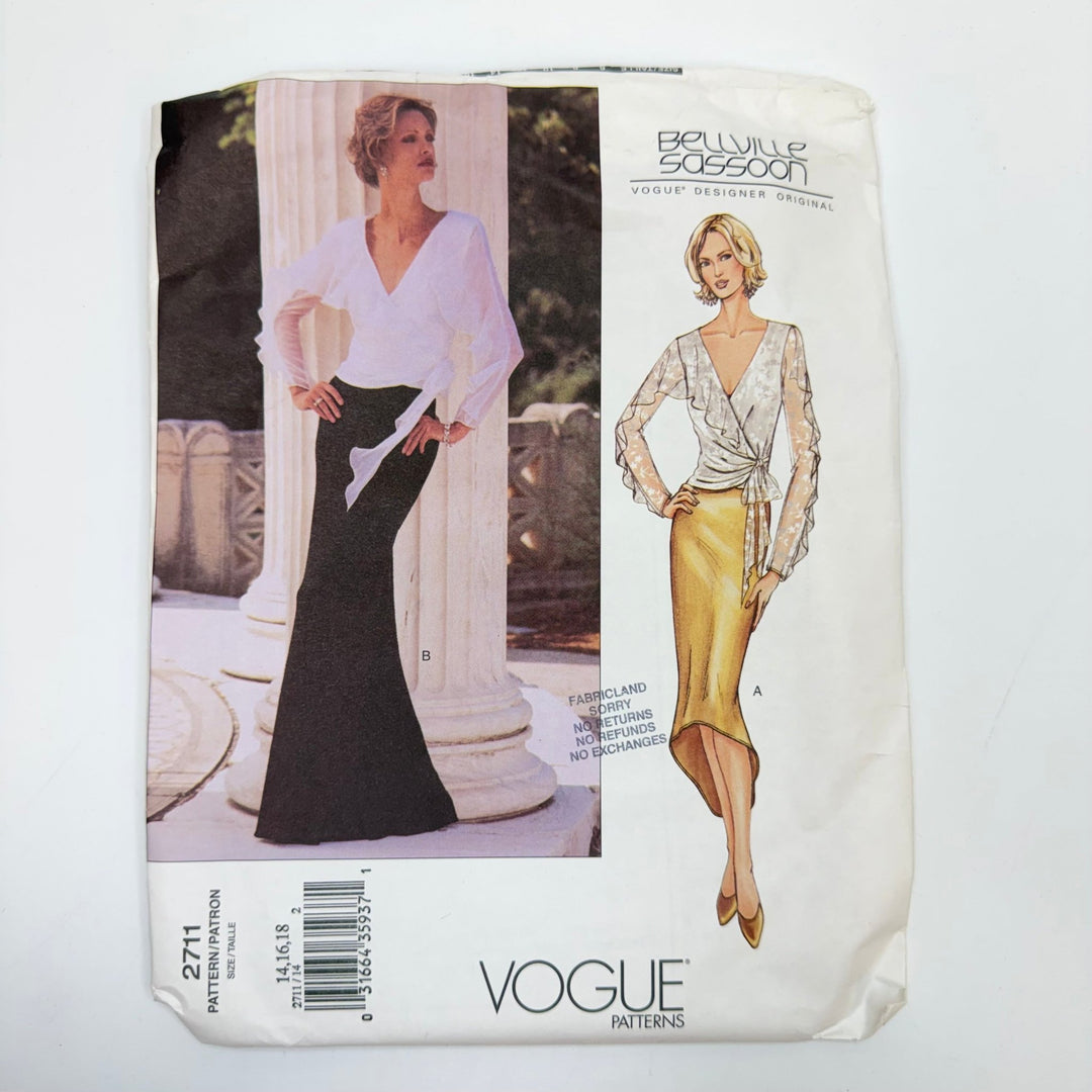 Sewing Pattern - Womenswear - Vogue 2711 - True Deadstock supplies Fabric by private - Sustainable Textile | FABCYCLE