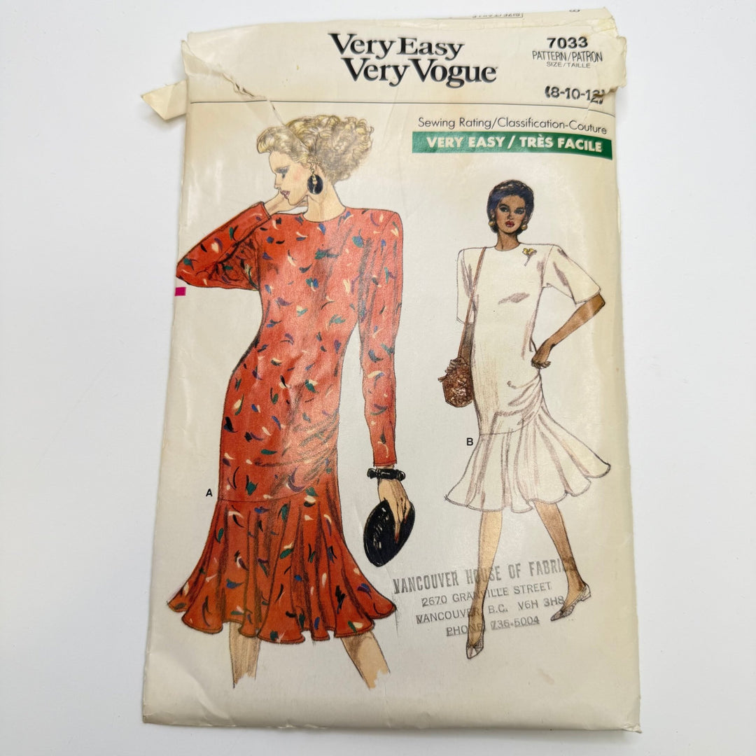 Sewing Pattern - Womenswear - Vogue 7033 - True Deadstock supplies Fabric by private - Sustainable Textile | FABCYCLE