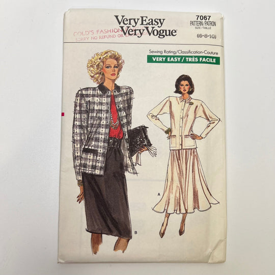 Sewing Pattern - Womenswear - Vogue 7067 - True Deadstock supplies Fabric by private - Sustainable Textile | FABCYCLE
