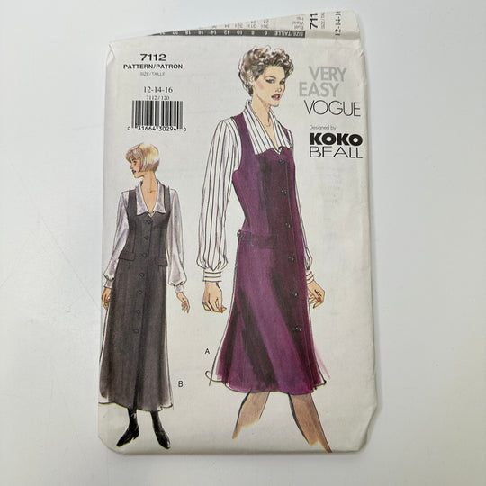 Sewing Pattern - Womenswear - Vogue 7112 - True Deadstock supplies Fabric by private - Sustainable Textile | FABCYCLE