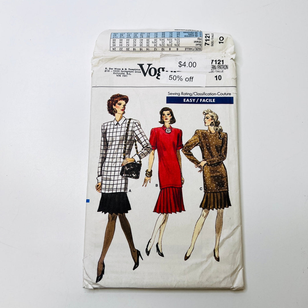 Sewing Pattern - Womenswear - Vogue 7121 - True Deadstock supplies Fabric by private - Sustainable Textile | FABCYCLE