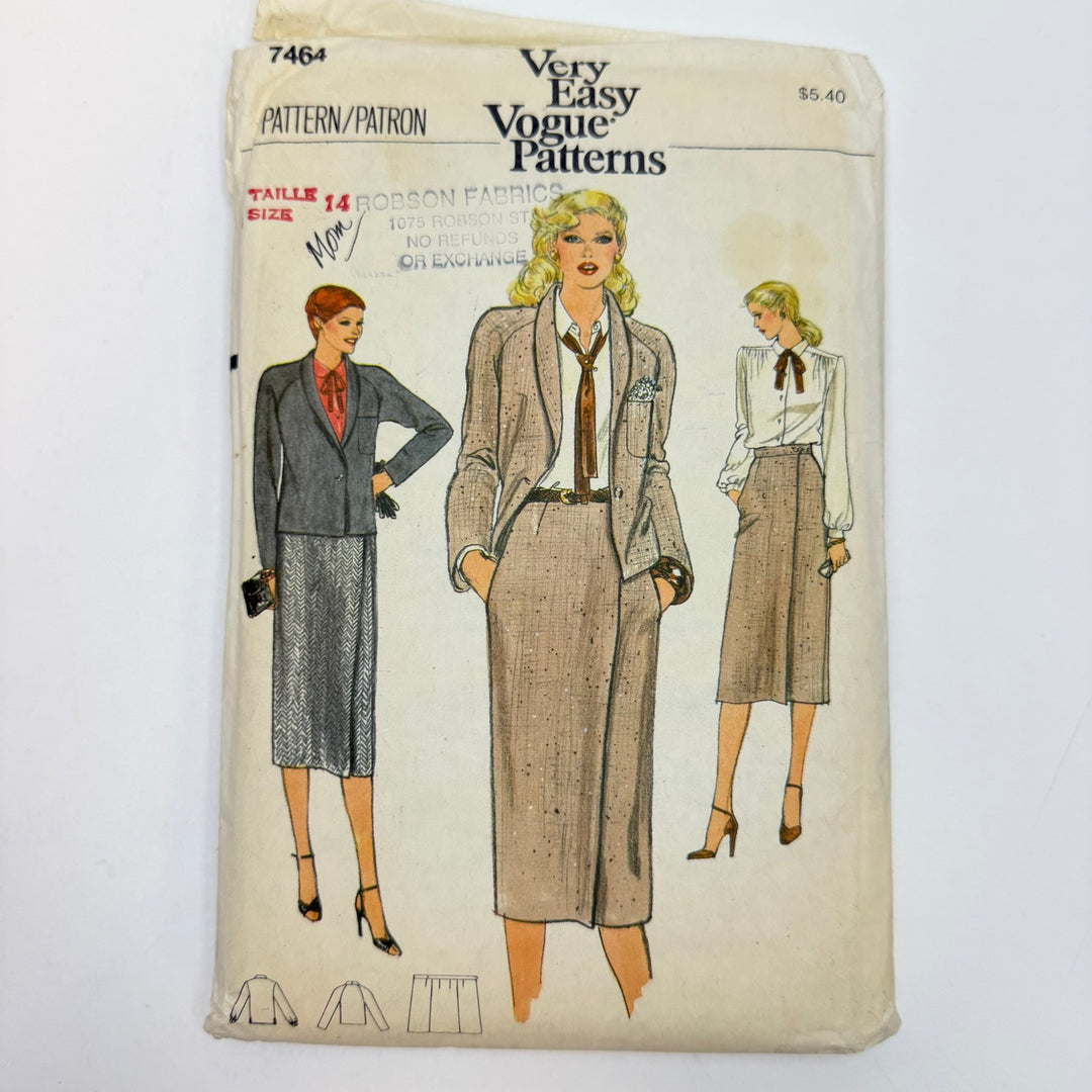 Sewing Pattern - Womenswear - Vogue 7464 - True Deadstock supplies Fabric by private - Sustainable Textile | FABCYCLE