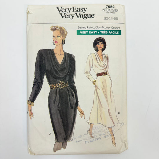 Sewing Pattern - Womenswear - Vogue 7682 - True Deadstock supplies Fabric by private - Sustainable Textile | FABCYCLE