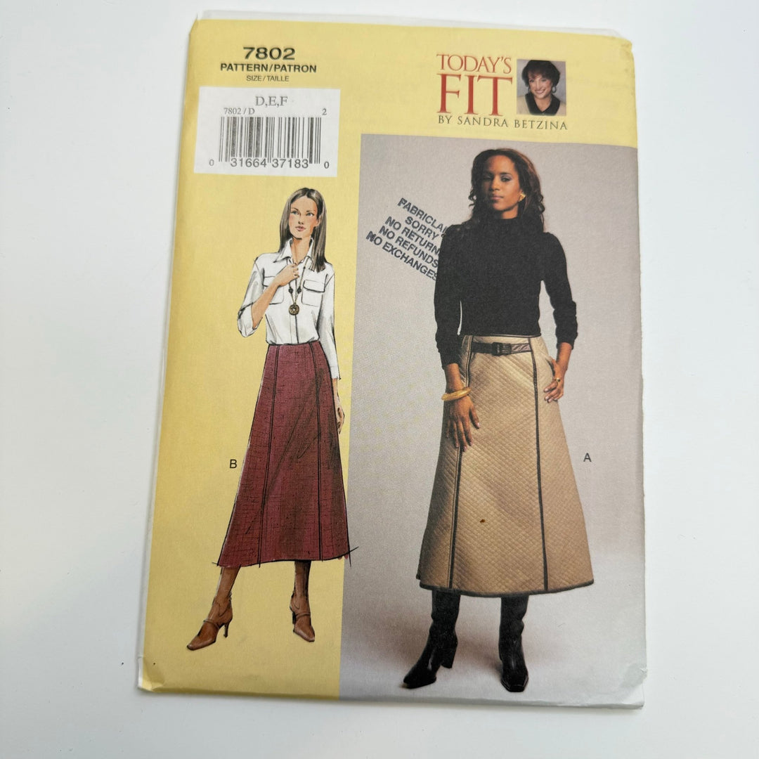 Sewing Pattern - Womenswear - Vogue 7802 - True Deadstock supplies Fabric by private - Sustainable Textile | FABCYCLE