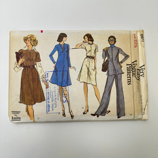 Sewing Pattern - Womenswear - Vogue 8811 - True Deadstock supplies Fabric by private - Sustainable Textile | FABCYCLE