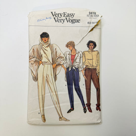 Sewing Pattern - Womenswear - Vogue 9418 - True Deadstock supplies Fabric by private - Sustainable Textile | FABCYCLE