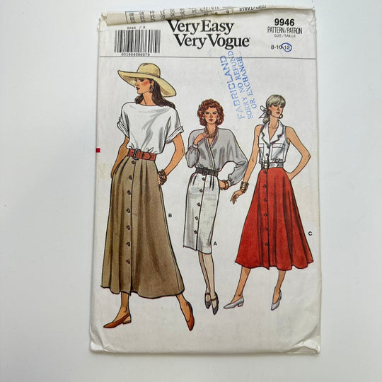 Sewing Pattern - Womenswear - Vogue 9946 - True Deadstock supplies Fabric by private - Sustainable Textile | FABCYCLE