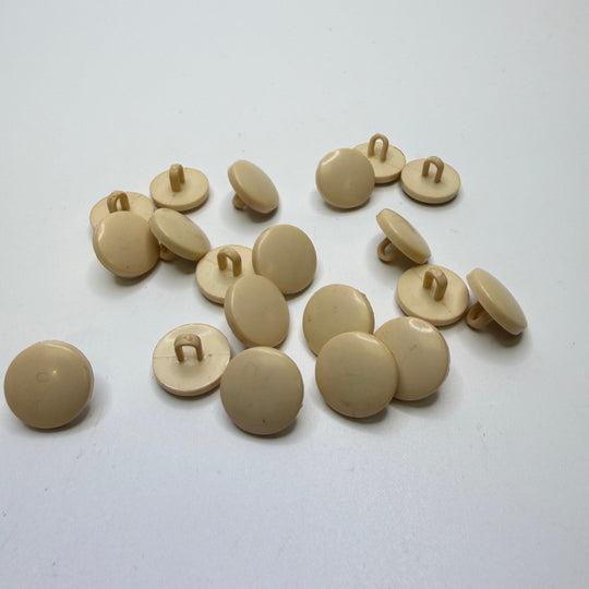 Shank Button - 15MM Plastic - Cream - 20 Pack - True Deadstock supplies Fabric by private - Sustainable Textile | FABCYCLE