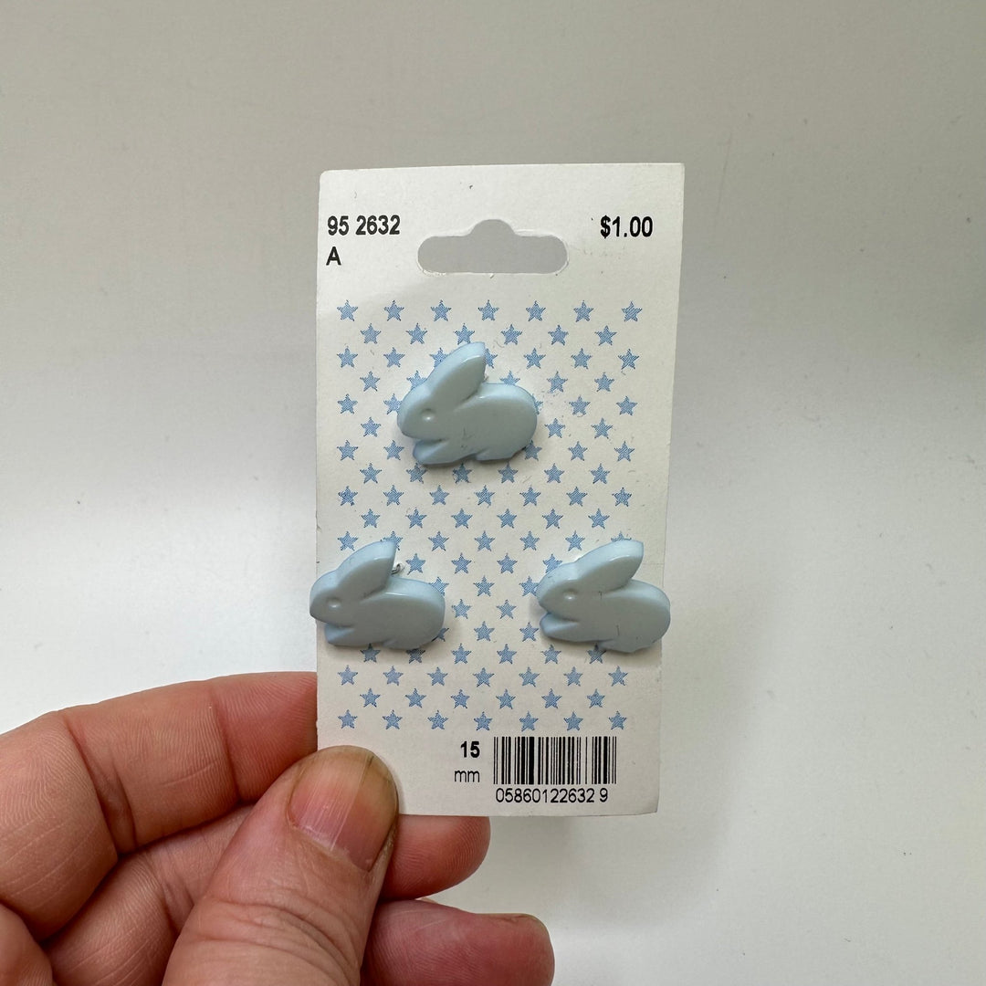 Shank Button - 15MM Plastic - Light Blue - 3 Pack - True Deadstock supplies Fabric by private - Sustainable Textile | FABCYCLE