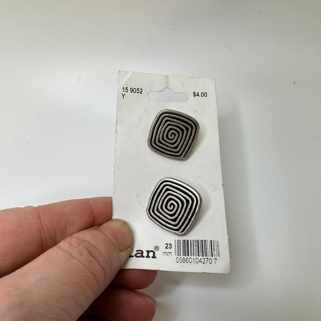Shank Button - 20MM Metal - Silver - 2 Pack - True Deadstock supplies Fabric by private - Sustainable Textile | FABCYCLE