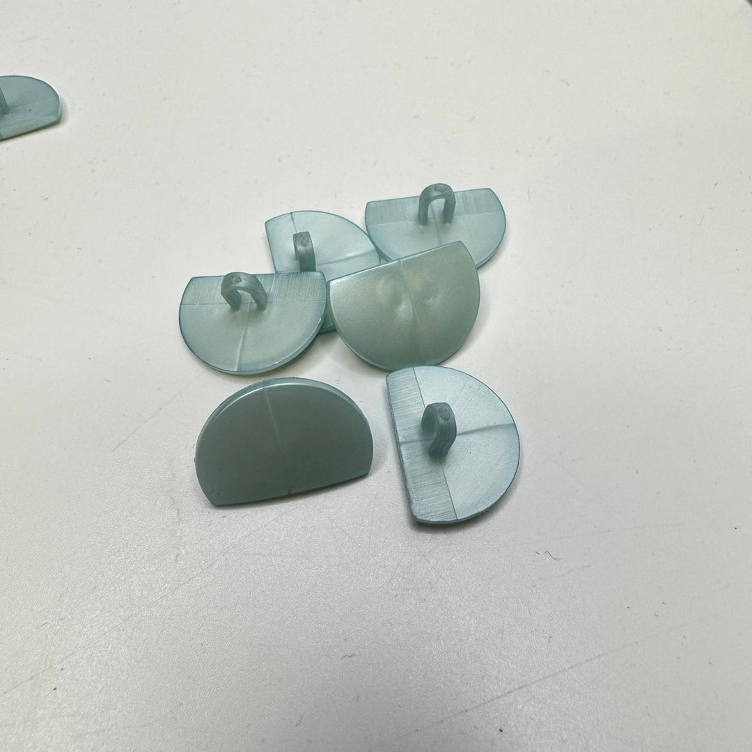 Shank Button - 20MM Plastic - Light Blue - 6 Pack - True Deadstock supplies Fabric by private - Sustainable Textile | FABCYCLE