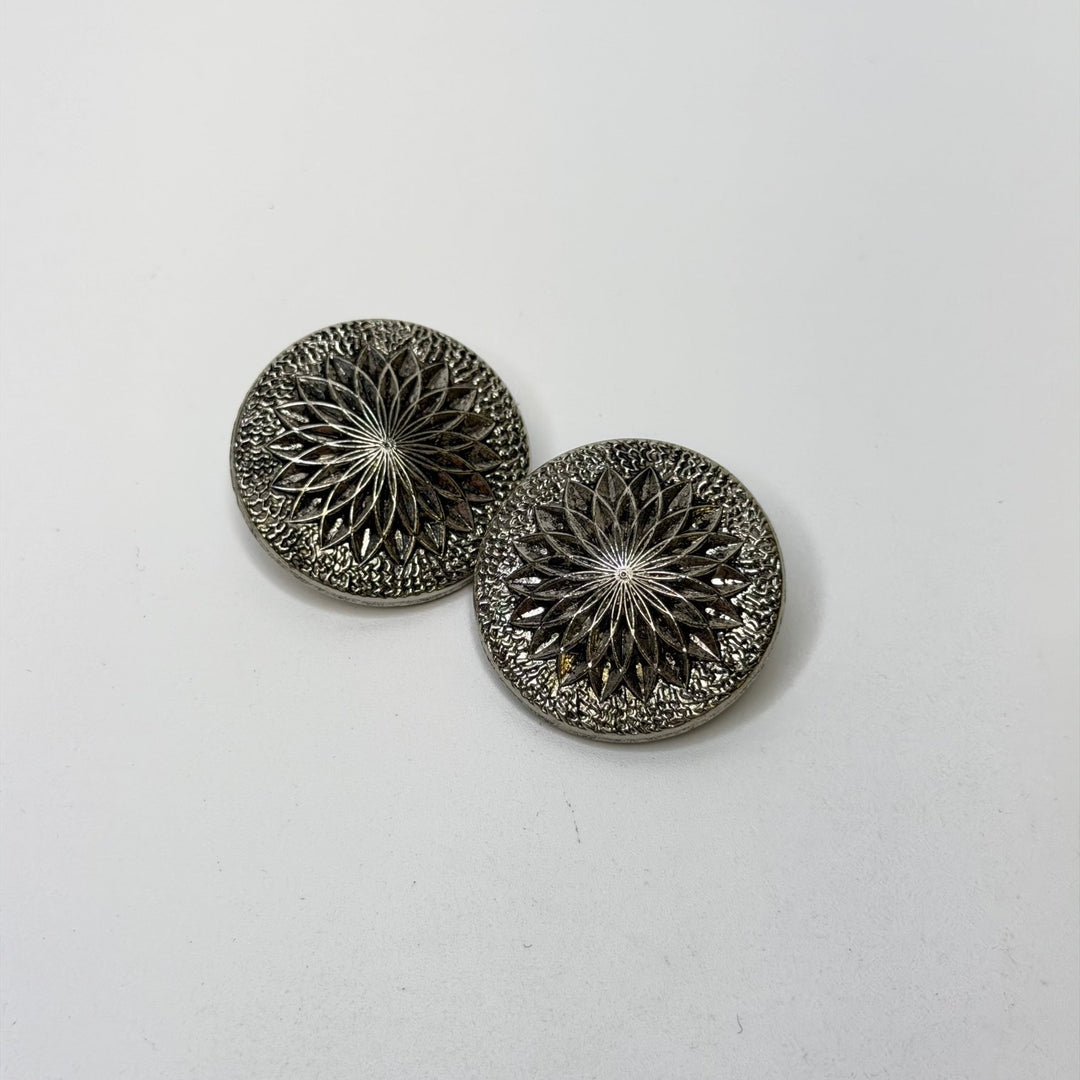 Shank Button - 30MM Plastic - Silver - 2 Pack - True Deadstock supplies Fabric by private - Sustainable Textile | FABCYCLE