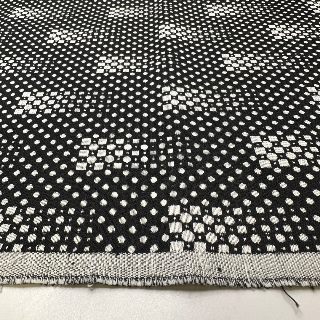 Shifting Sands Of Time - Jacquard Cotton Blend Woven - White/Black Geometric - 1.65M Bundle - True Deadstock fabric Fabric by private - Sustainable Textile | FABCYCLE
