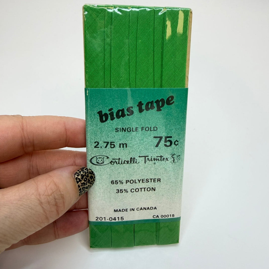 ½" Single Fold Woven Trimtex Bias Tape - Green - 2.75M Package - True Deadstock supplies Fabric by private - Sustainable Textile | FABCYCLE