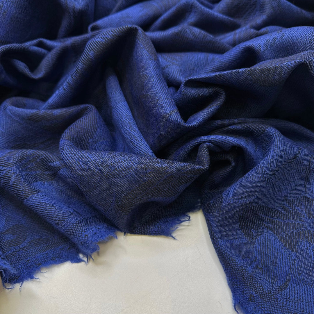 Sleeping On Vacation - Wool Woven - Dark Blue/Black Floral - 1.8M Bundle - True Deadstock fabric Fabric by private - Sustainable Textile | FABCYCLE