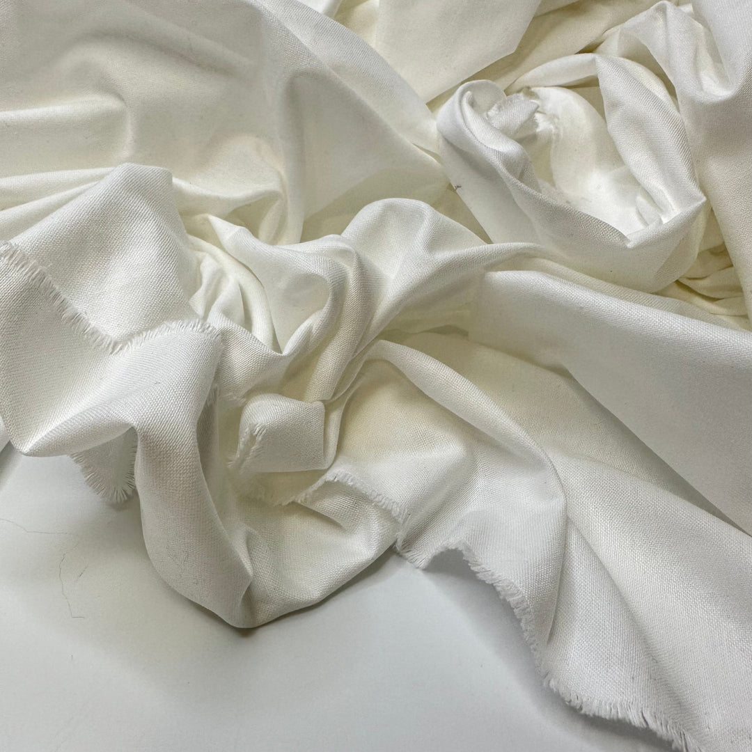 Snow Snow Snow - Cotton Woven - White - 4M Bundle - True Deadstock fabric Fabric by private - Sustainable Textile | FABCYCLE