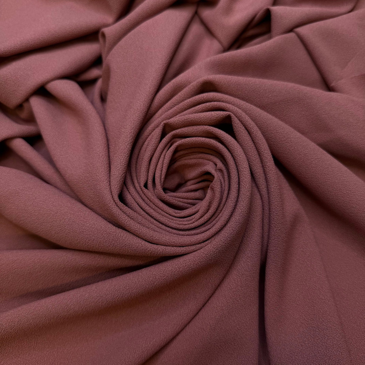 Sweet Ham - Crepe Polyester Blend Woven - Dark Pink - 2M Bundle - True Deadstock fabric Fabric by private - Sustainable Textile | FABCYCLE